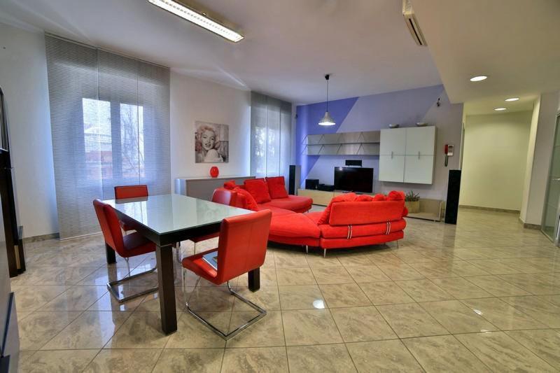 Appartamento Con Idromassaggio E Parcheggio Privato Gratuito,Strategico Per Le Cinque Terre E Golfo Dei Poeti La Spezia Exterior photo